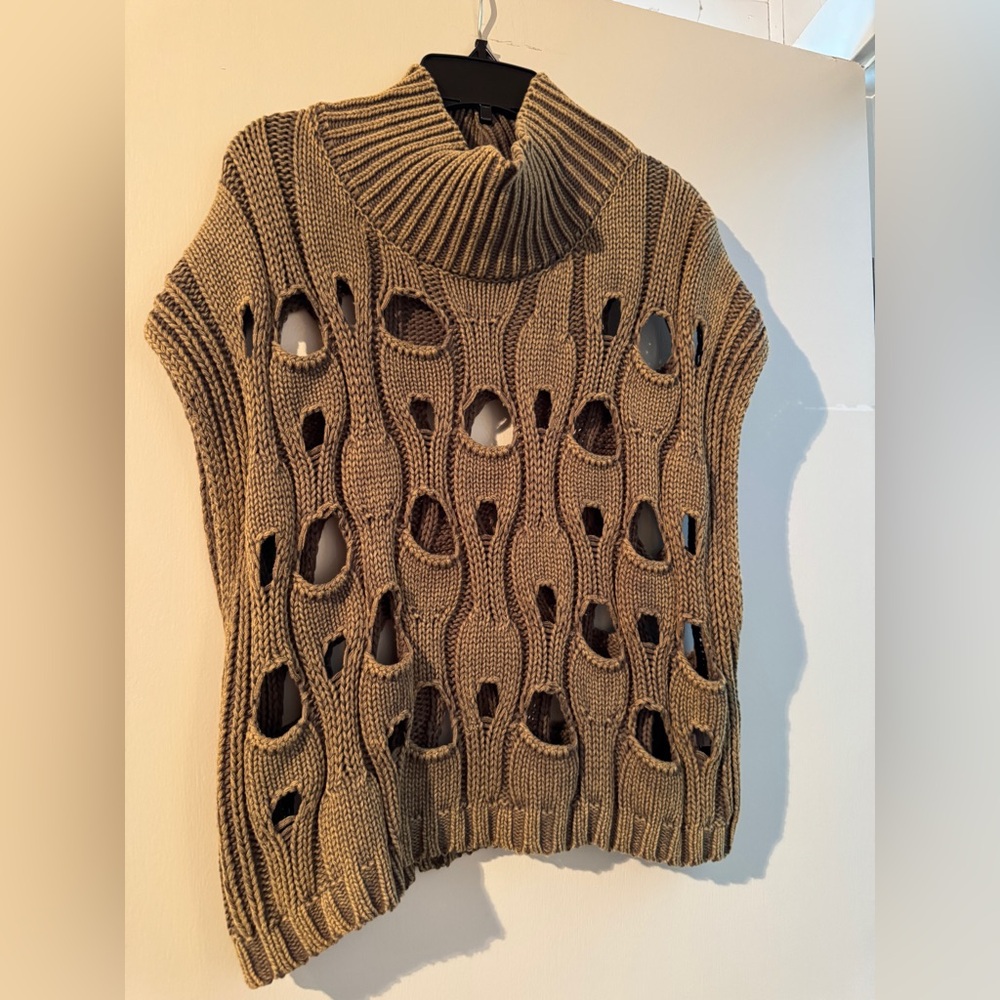 Chunky Knit Openwork Sweater - Green